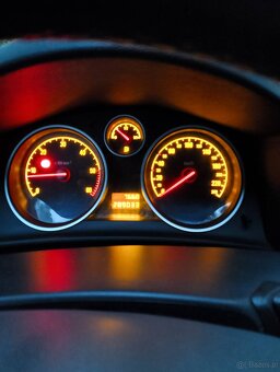 Sprzedam opel astra H - 2