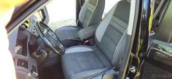 Sprzedam VW Touran - 2