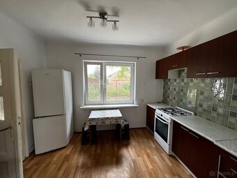 Dom blisko Warszawy – teren ogrodzony idealny dla Ciebie - 2