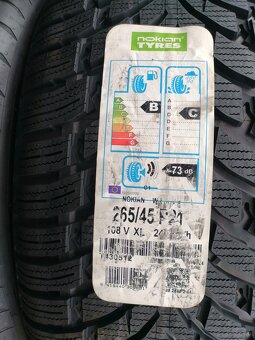 Opony zimowe =NOKIAN= 265/45 R21 = 2 sztuki = NOWE - 2