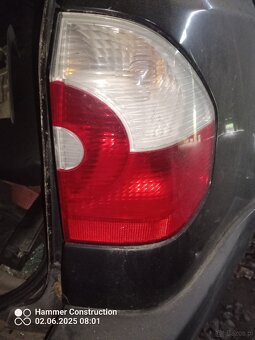 Lampy tylne BMW X3 E83 - 2
