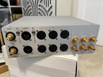 Music First Baby Reference V2 Passive ( Price: 1700 EUR ) - 2