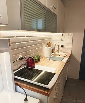 Do wynajęcia mikrokawalerka na starej Saskiej Kępie - 2