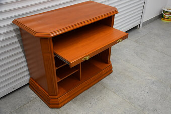 szafka rtv w dobrym stanie - 2