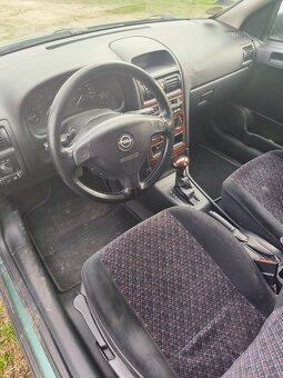 Astra 2G 2.0 diesel 1999r - 2