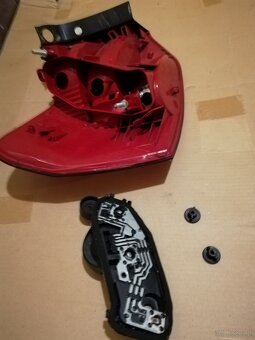 LAMPA TYŁ CITROEN C5 III SEDAN EUROPA PRAWA - 2