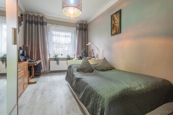 2 pokoje przy Parku + piwnica + miejsce postojowe. - 2