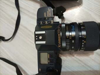 Canon 70 - 2