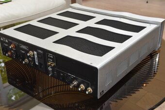 Theta Generation VIII Series 3 - (Price: 1400 EUR) - 2