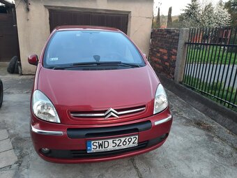 Xsara Picasso 1.6 HDI rok 2010 + 4 alufelgi z oponami letnim - 2