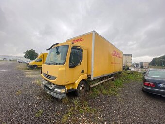 Renault Midlum 220 kontener z windą - 2