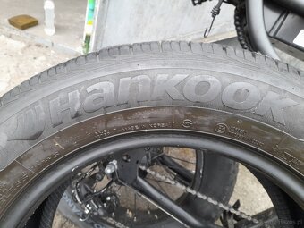 Sprzedam oponę jedna hankook cena 50 zł 225/70/17 stan opony - 2