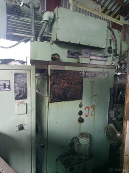 - Frezarka konsolowa TOS, typ FGS 32 / 40 - 2