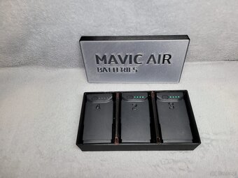 Organizer na baterie DJI Mavic Air – świeci w ciemności (pok - 2