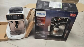 Ekspres PHILIPS LatteGo 5400 series - 2