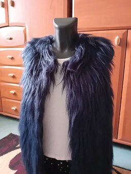 Granatowa kamizelka damska futrzana ciepła zimowa - 2