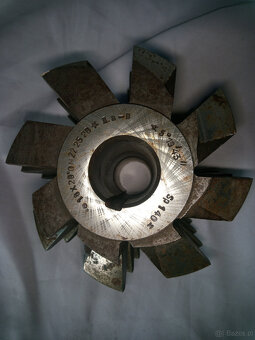 Frez obwiedniowy i modułowy - 2