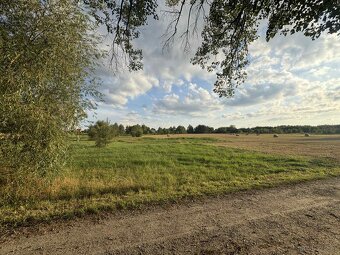 Sprzedam działkę budowlaną - 2