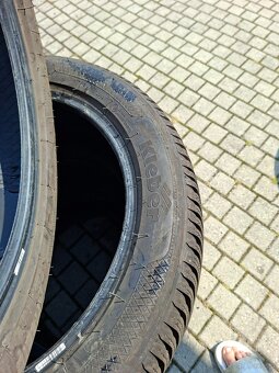 Opony 215/55/r18  KLEBER KRISALP HP3 bieżnik ok 9.5 mm nowe - 2