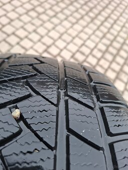 opony 205/55/16 r 2 sztuki GLOB-GUM m+s 91 h nie naprawiane - 2