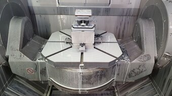 Hermle AG C 30 U Dynamic - Centrum obróbcze Pionowe - 2