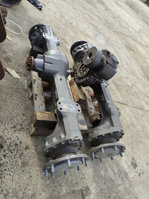 Mosty VOLVO L30, ZF-15226450ZF-15226451 - 2