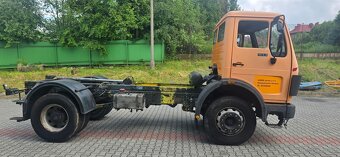Samochód ciężarowy Mercedes 1614 SK - 2