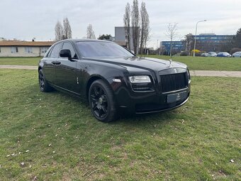 Rolls Royce Ghost maksymalny przebieg wyposażenia 68 000 km - 2