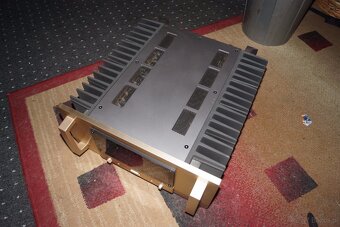 Accuphase A 60 - 2