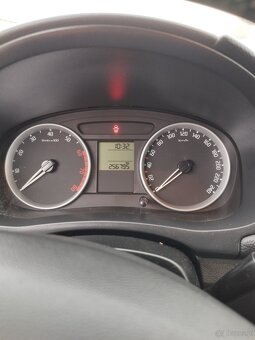 Sprzedam Skoda Fabia 2 combi - 2