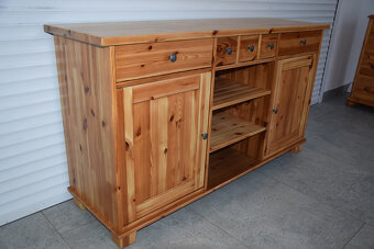 komoda z drewna sosnowego - jak nowa - 2