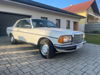 Mercedes w123 CE - 2