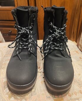 Casualowe ocieplane traperki Sienara rozm. 38 Born2be - 2