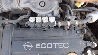 opel corsa c 1.2 gaz - 2