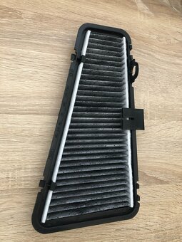 Zewnętrzny filtr powietrza do klimatyzacji Audi A4 B8 - 2