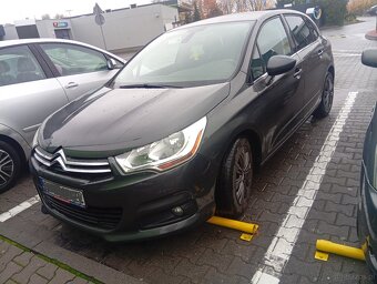 Sprzedam Citroen C4 1,6 klimatyzacja, nawigacja tempomat - 2