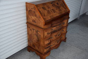 sekretarzyk z drewna orzechowego - jak nowy - 2