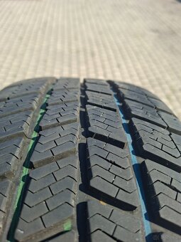Opony 195/50/15 r BARUM POLARIS 3 m+s 82 t nie naprawiane bi - 2