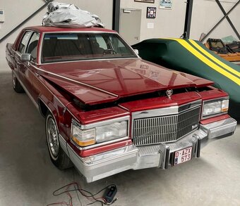 Cadillac Brougham 1992 5.0 V8 - 2