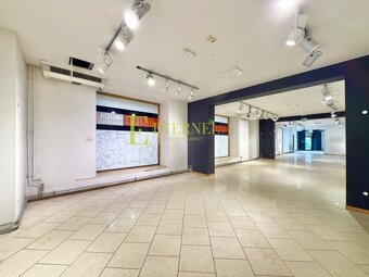Prestiżowy lokal handlowy 287 m² w Starym Mieście Kraków - 2