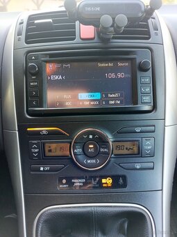 Auris 2012r 1,3 benzyna - 2