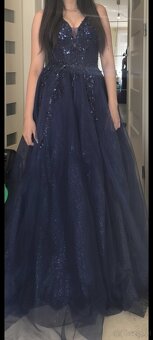 Granatowa błyszcząca sukienka tiulowa Diva Fashion S 36 gors - 2