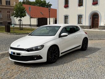 Volkswagen Scirocco 1.4 tsi 118 kW - 2