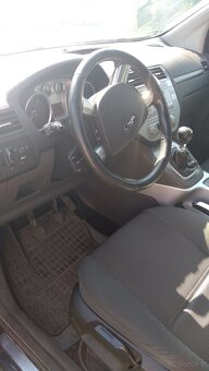 Ford Kuga - 2