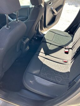 Peugeot 2008 - 2