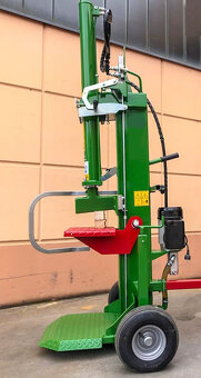 Sprzedam pionową łuparkę do drewna typu Derky. - 2