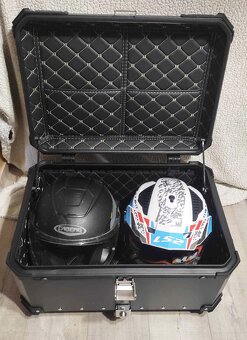 Aluminiowy bagażnik motocyklowy(Top Case). Pojemność 65 - 2