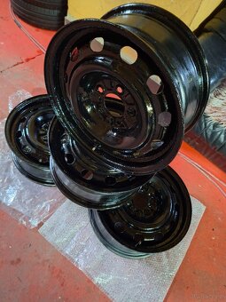 Felgi stalowe do Chrysler Voyager IV  ROK PRODUKCJI: 2000-20 - 2