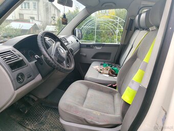 VW T5 kombi 9 osób - 2