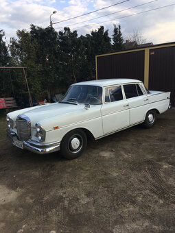 Zabytkowy Mercedes W111 230S, sprawny, zarejestrowany - 2
